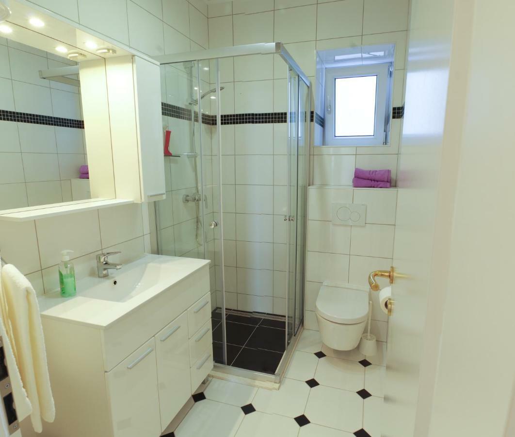Open Hus Apartment Krvavica Exterior photo